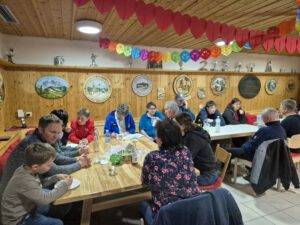 Nachdem Aufräumen saßen wir noch gemütlich zusammen.